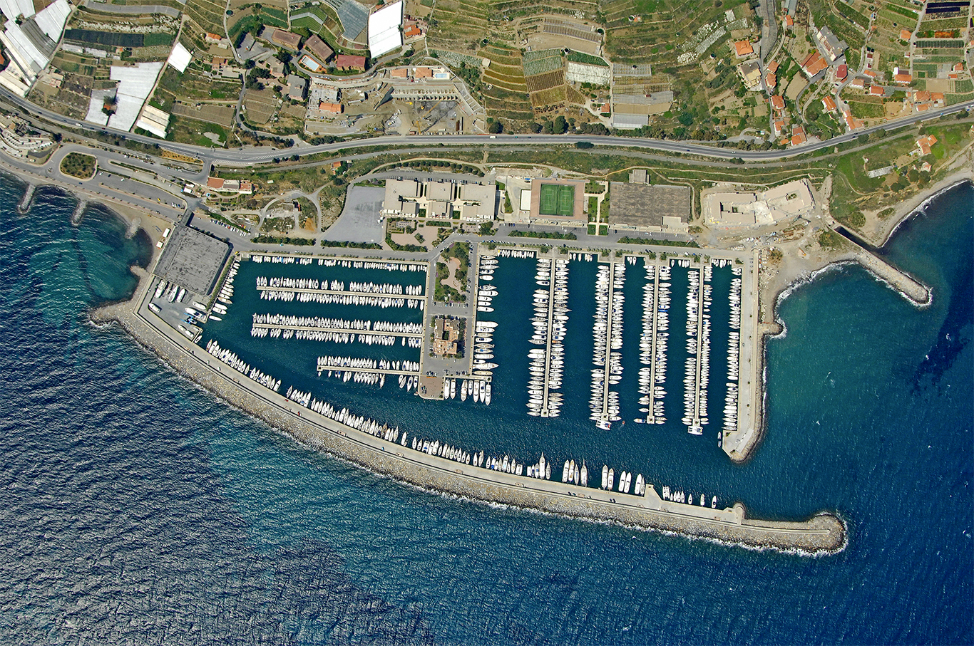 marina-degli-aregai-posto-barca